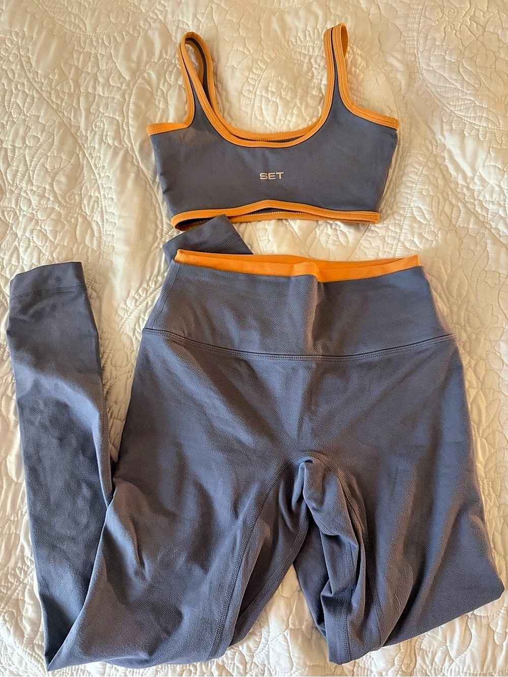 SET Active Formcloud Andes Set Like New